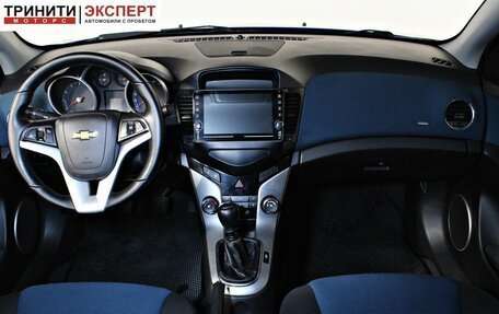 Chevrolet Cruze II, 2011 год, 657 000 рублей, 12 фотография