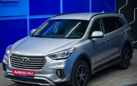 Hyundai Santa Fe III рестайлинг, 2018 год, 2 850 000 рублей, 2 фотография