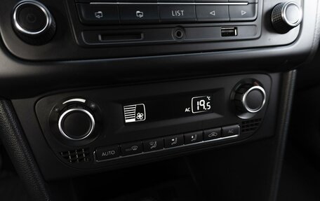 Volkswagen Polo VI (EU Market), 2013 год, 879 000 рублей, 17 фотография