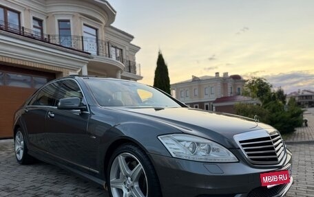 Mercedes-Benz S-Класс, 2012 год, 2 350 000 рублей, 10 фотография