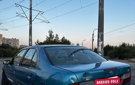 Nissan Almera, 1996 год, 70 000 рублей, 2 фотография