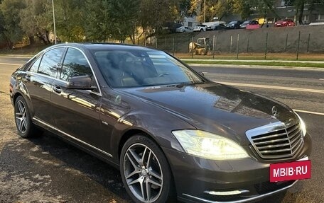 Mercedes-Benz S-Класс, 2010 год, 1 700 000 рублей, 3 фотография