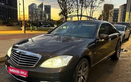 Mercedes-Benz S-Класс, 2010 год, 1 700 000 рублей, 2 фотография