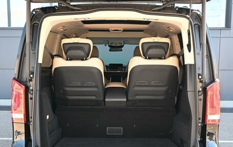Mercedes-Benz V-Класс, 2021 год, 8 994 000 рублей, 40 фотография