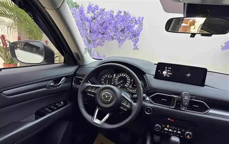 Mazda CX-5 II, 2023 год, 2 075 000 рублей, 12 фотография