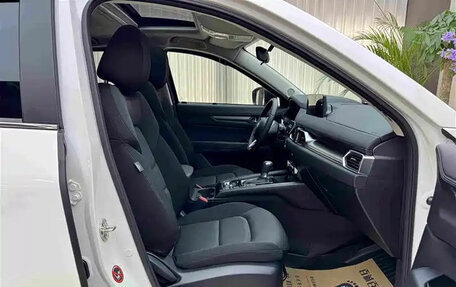 Mazda CX-5 II, 2023 год, 2 075 000 рублей, 10 фотография