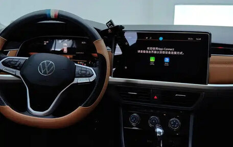 Volkswagen Bora, 2023 год, 1 095 000 рублей, 4 фотография