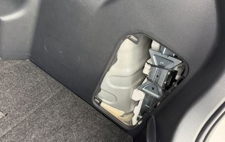 Toyota Yaris, 2023 год, 846 911 рублей, 18 фотография