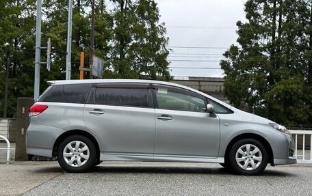 Toyota Wish II, 2011 год, 824 911 рублей, 2 фотография