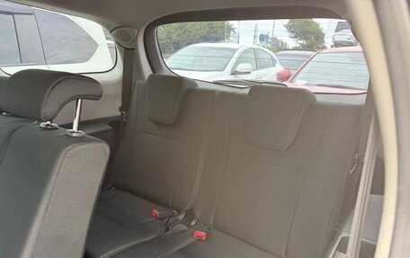 Toyota Wish II, 2011 год, 824 911 рублей, 17 фотография