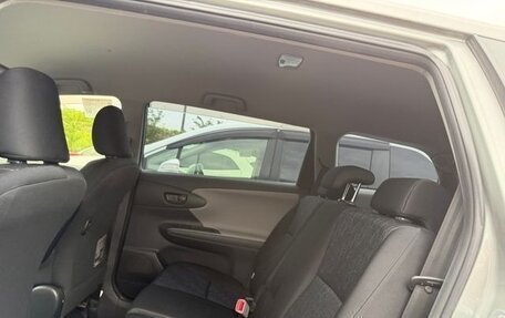 Toyota Wish II, 2011 год, 824 911 рублей, 16 фотография