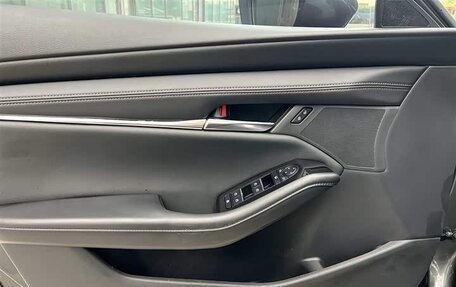 Mazda 3, 2022 год, 1 430 000 рублей, 11 фотография