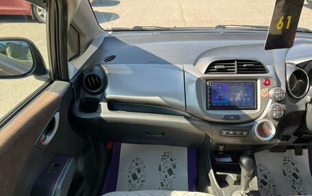 Honda Fit III, 2012 год, 909 000 рублей, 19 фотография