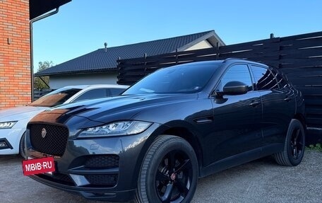 Jaguar F-Pace, 2019 год, 2 950 000 рублей, 3 фотография