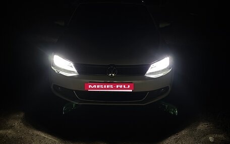 Volkswagen Jetta VI, 2012 год, 1 045 000 рублей, 6 фотография