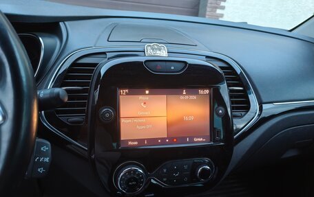 Renault Kaptur I рестайлинг, 2020 год, 1 550 000 рублей, 6 фотография