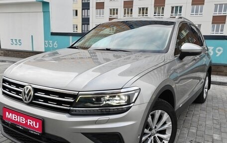 Volkswagen Tiguan II, 2017 год, 2 495 000 рублей, 1 фотография