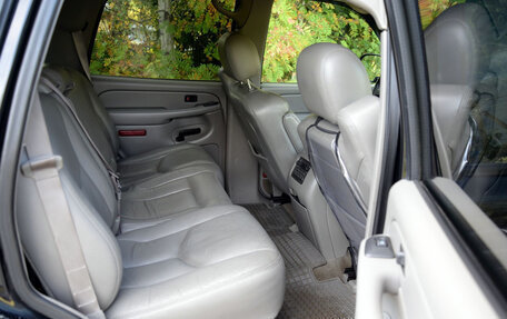 Chevrolet Tahoe II, 2004 год, 1 430 000 рублей, 12 фотография