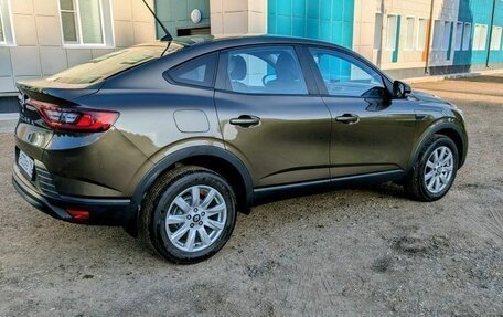 Renault Arkana I, 2019 год, 1 900 000 рублей, 3 фотография