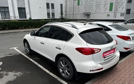Infiniti QX50 I рестайлинг, 2014 год, 2 000 000 рублей, 4 фотография
