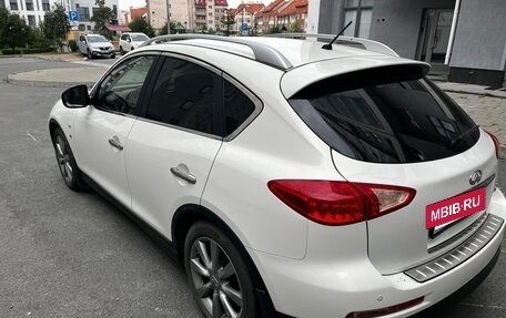 Infiniti QX50 I рестайлинг, 2014 год, 2 000 000 рублей, 9 фотография