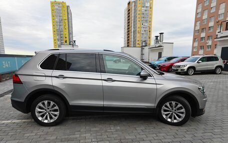 Volkswagen Tiguan II, 2017 год, 2 495 000 рублей, 4 фотография