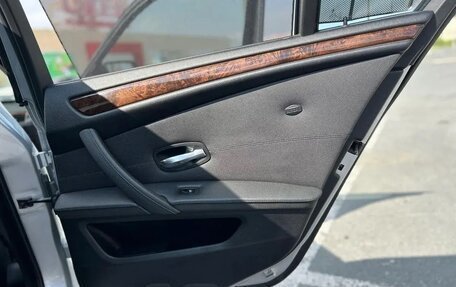 BMW 5 серия, 2008 год, 1 300 000 рублей, 16 фотография