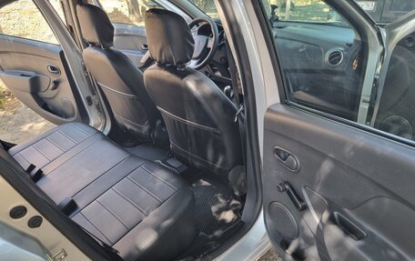 Renault Logan II, 2014 год, 670 000 рублей, 14 фотография