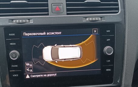 Volkswagen Golf VII, 2018 год, 1 700 000 рублей, 11 фотография