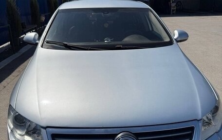 Volkswagen Passat B6, 2006 год, 670 000 рублей, 2 фотография