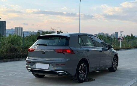 Volkswagen Golf VIII, 2021 год, 1 383 000 рублей, 3 фотография