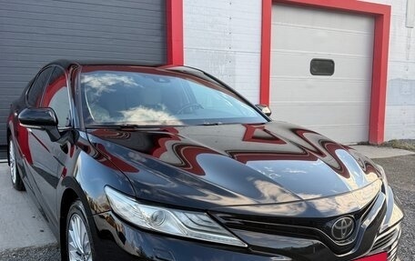 Toyota Camry, 2021 год, 3 100 000 рублей, 4 фотография