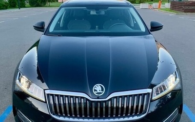 Skoda Superb III рестайлинг, 2025 год, 3 300 000 рублей, 1 фотография