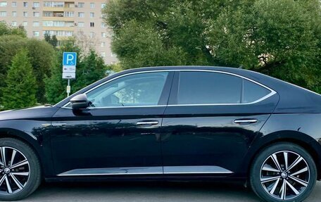 Skoda Superb III рестайлинг, 2025 год, 3 300 000 рублей, 7 фотография