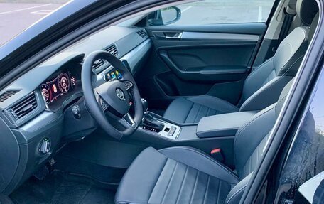 Skoda Superb III рестайлинг, 2025 год, 3 300 000 рублей, 9 фотография