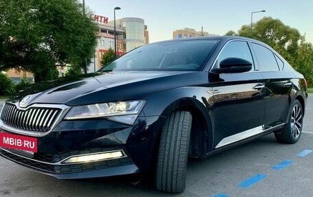 Skoda Superb III рестайлинг, 2025 год, 3 300 000 рублей, 8 фотография