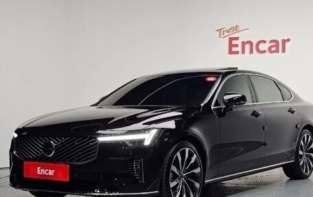 Volvo S90 II рестайлинг, 2026 год, 8 100 000 рублей, 1 фотография