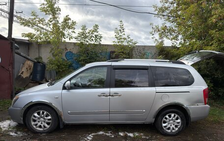 KIA Carnival III, 2009 год, 900 000 рублей, 4 фотография