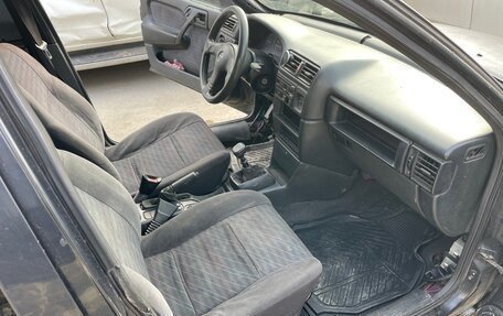 Opel Vectra A, 1993 год, 140 000 рублей, 9 фотография