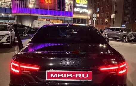 Audi A4, 2018 год, 3 200 000 рублей, 1 фотография