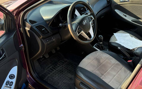 Hyundai Solaris II рестайлинг, 2012 год, 795 000 рублей, 5 фотография
