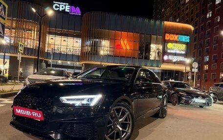 Audi A4, 2018 год, 3 200 000 рублей, 5 фотография