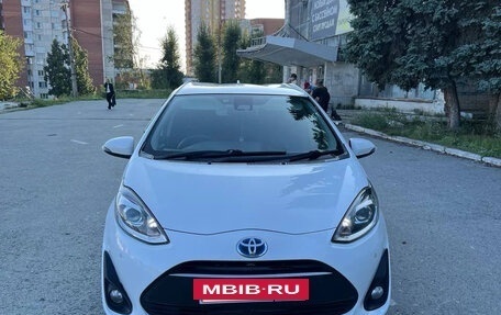 Toyota Aqua I, 2017 год, 950 000 рублей, 11 фотография