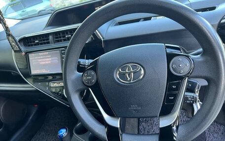 Toyota Aqua I, 2017 год, 950 000 рублей, 14 фотография