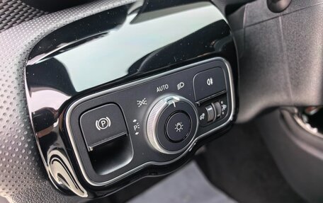 Mercedes-Benz A-Класс, 2022 год, 1 490 000 рублей, 8 фотография