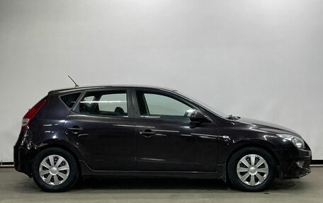 Hyundai i30 I, 2010 год, 675 000 рублей, 4 фотография