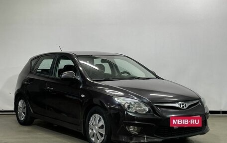 Hyundai i30 I, 2010 год, 675 000 рублей, 3 фотография