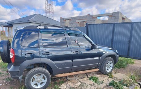 Chevrolet Niva I рестайлинг, 2011 год, 350 000 рублей, 2 фотография