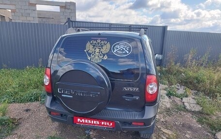 Chevrolet Niva I рестайлинг, 2011 год, 350 000 рублей, 5 фотография