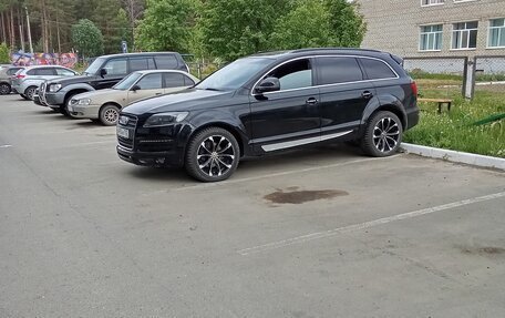 Audi Q7, 2006 год, 1 250 000 рублей, 17 фотография